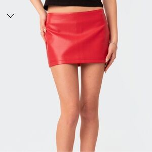 edikted Noa Low Rise Faux Leather Micro Skirt